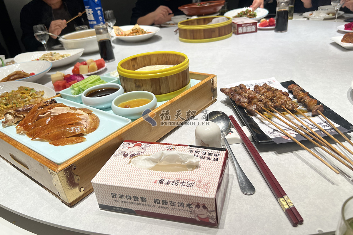 福天輥筒團建聚餐進行時！